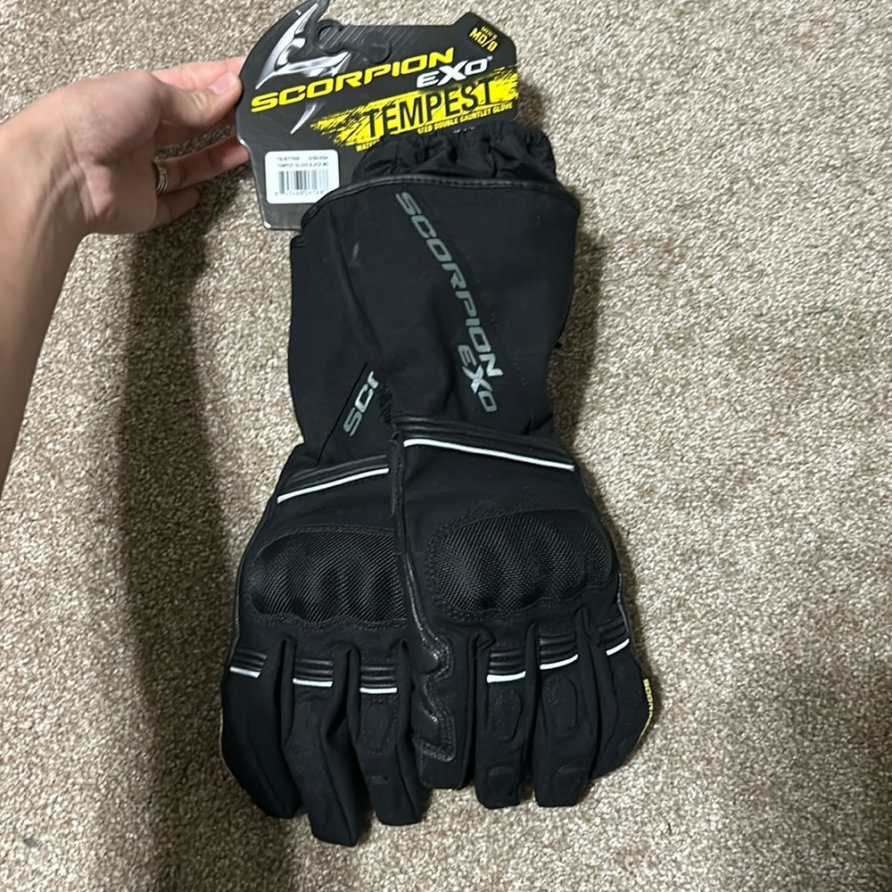Scorpion EXO Tempest Waterproof Insulated Gauntlet glove